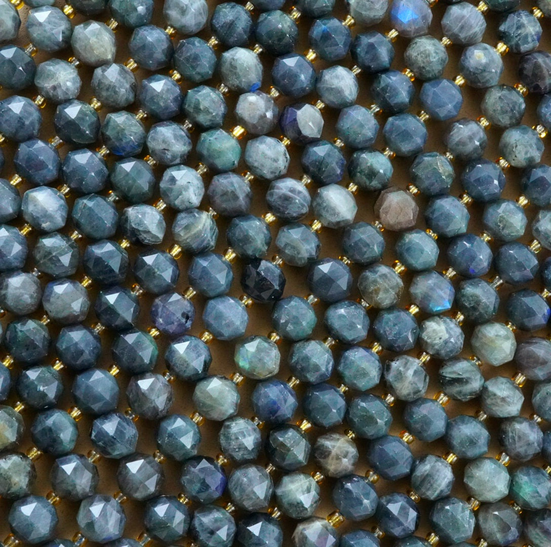 Labradorite (Rondelle)(Triangle-Faceted)(10x8mm)(15.5"Strand)