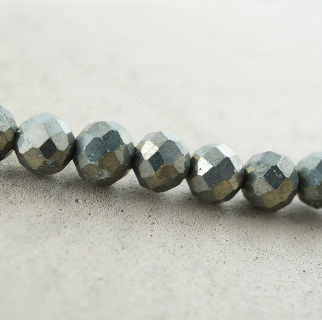 Pyrite (Rondelle)(Faceted)(6x5mm)(15.5"Strand)