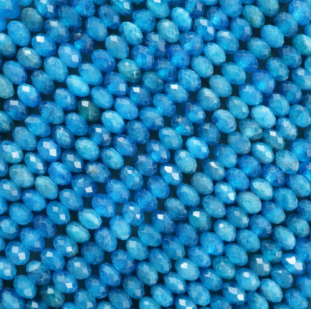 Blue Apatite (Rondelle)(Faceted)(5x4mm)(15.5"Strand)