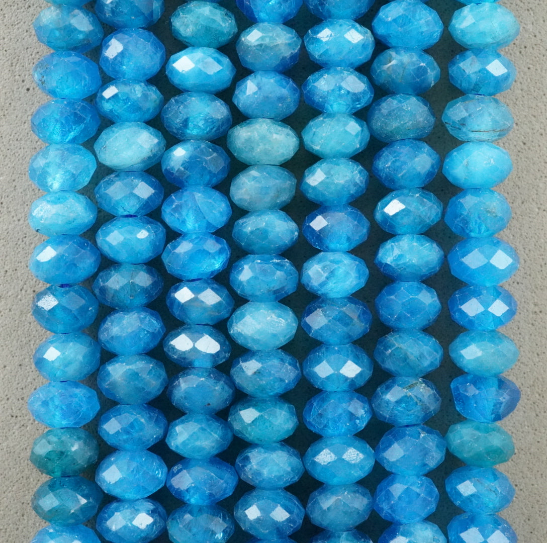 Blue Apatite (Rondelle)(Faceted)(5x4mm)(15.5"Strand)