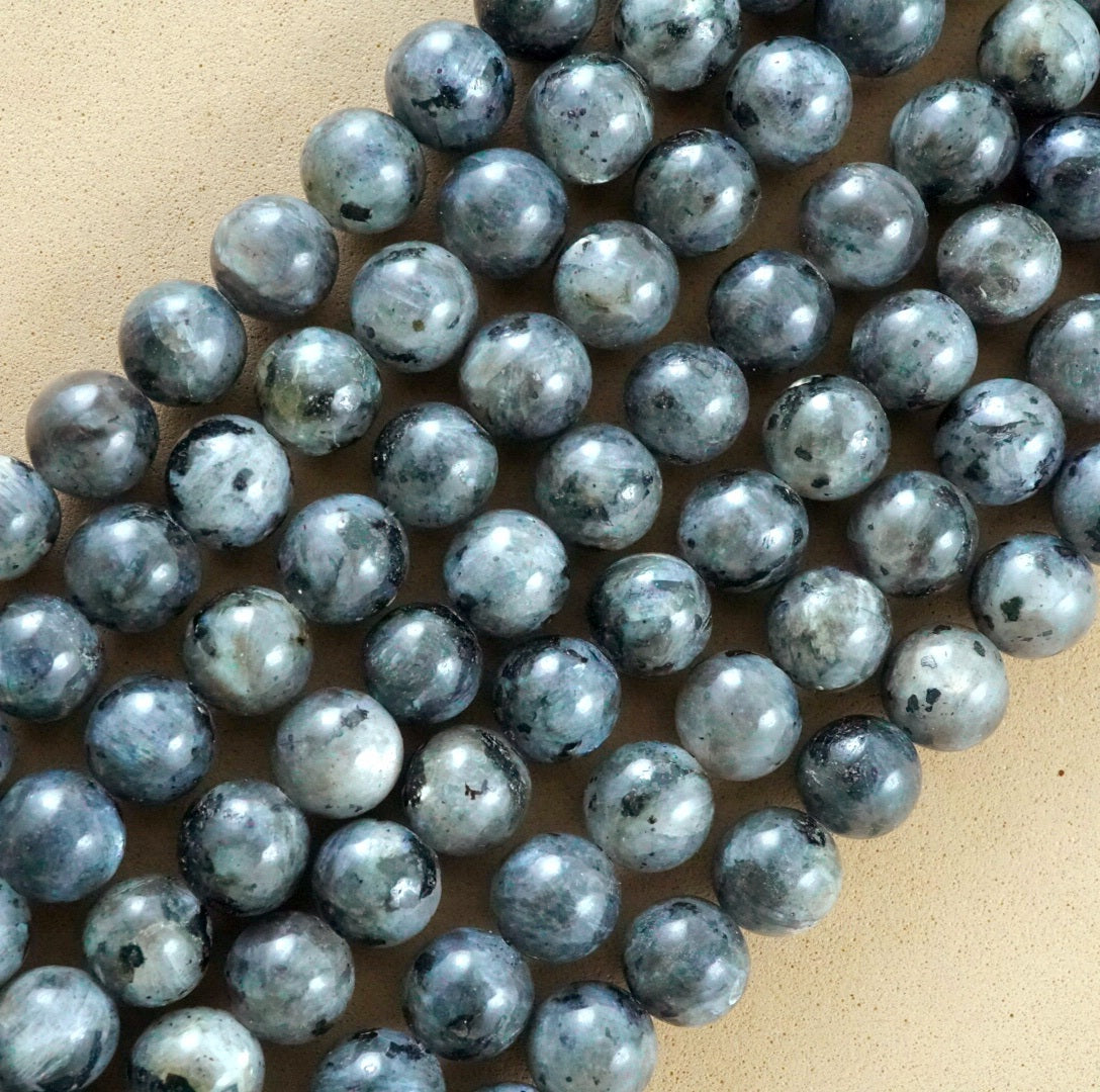 Larvikite (Round)(Smooth)(4mm)(6mm)(8mm)(10mm)(16"Strand)