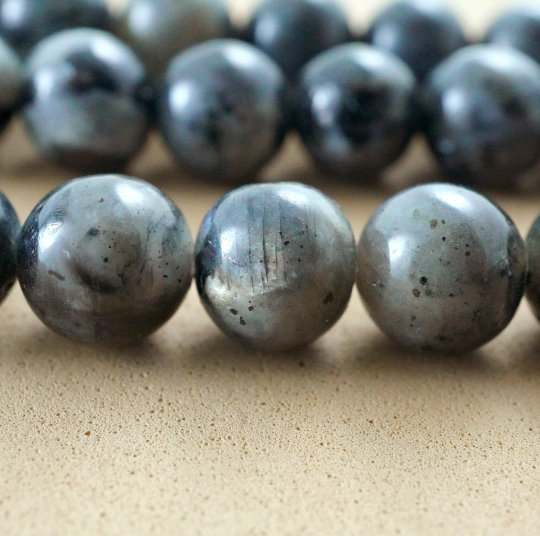 Larvikite (Round)(Smooth)(4mm)(6mm)(8mm)(10mm)(16"Strand)