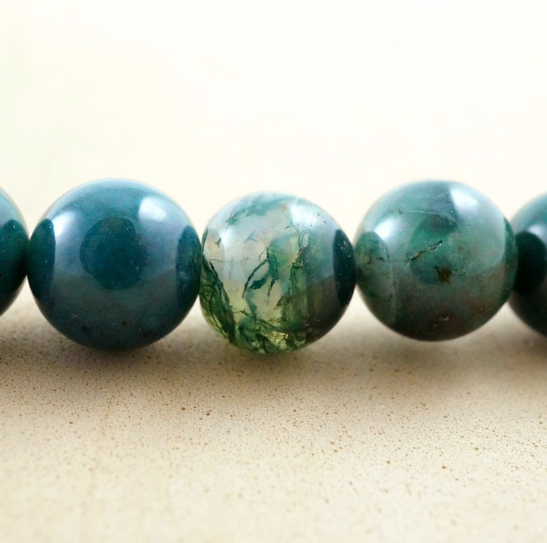 Moss Agate (Round)(Smooth)(4mm)(6mm)(8mm)(10mm)(12mm)(16"Strand)