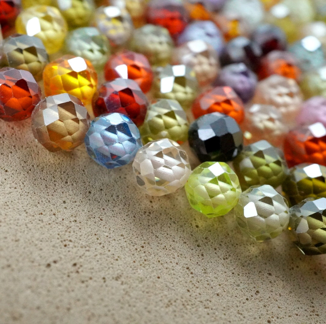 Cubic Zirconia (Round)(Micro)(Faceted)(Multi-Color)(Dyed)(2mm)(4mm)(16"Strand)