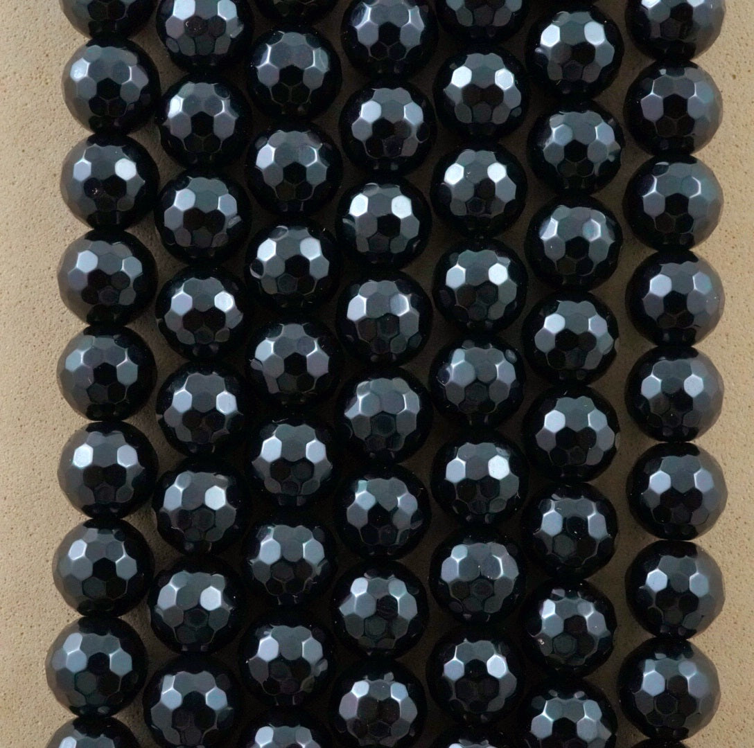 Black Onyx (Round)(Faceted)(4mm)(6mm)(8mm)(10mm)(12mm)(16"Strand)