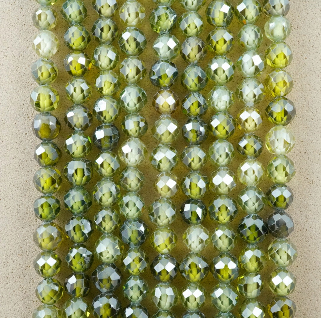 Cubic Zirconia (Round)(Micro)(Faceted)(Green)(Dyed)(2mm)(4mm)(16"Strand)