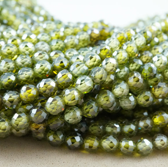 Cubic Zirconia (Round)(Faceted)(Green)(Dyed)(2mm)(4mm)(16