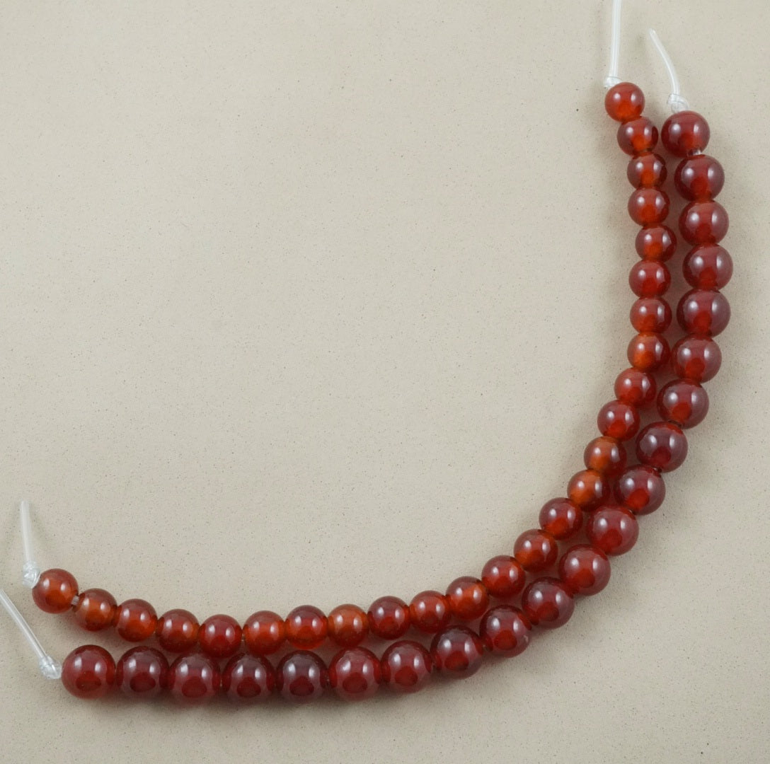 Carnelian (Large Hole)(Round)(Smooth)(8mm)(10mm)(8"Strand)