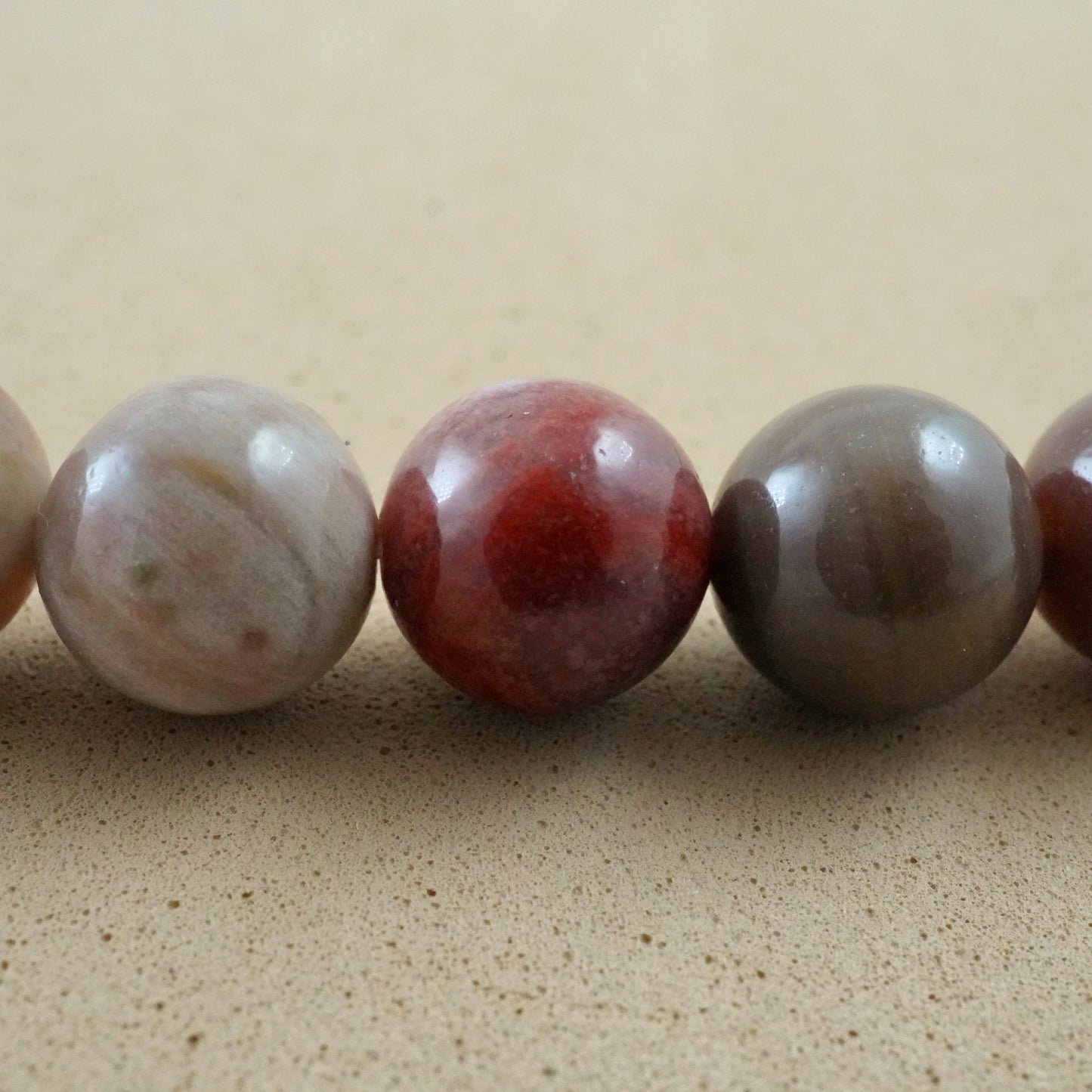 Petrified Wood (Round)(Smooth)(4mm)(6mm)(8mm)(10mm)(12mm)(16"Strand)