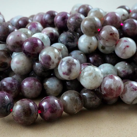 Eudialyte (Round)(Smooth)(6mm)(8mm)(10mm)(12mm)(16"Strand)