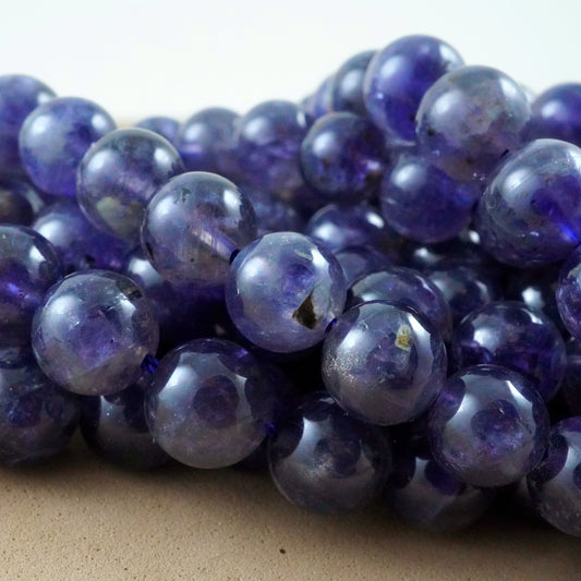 Iolite (Round)(Smooth)(6mm)(8mm)(10mm)(16"Strand)