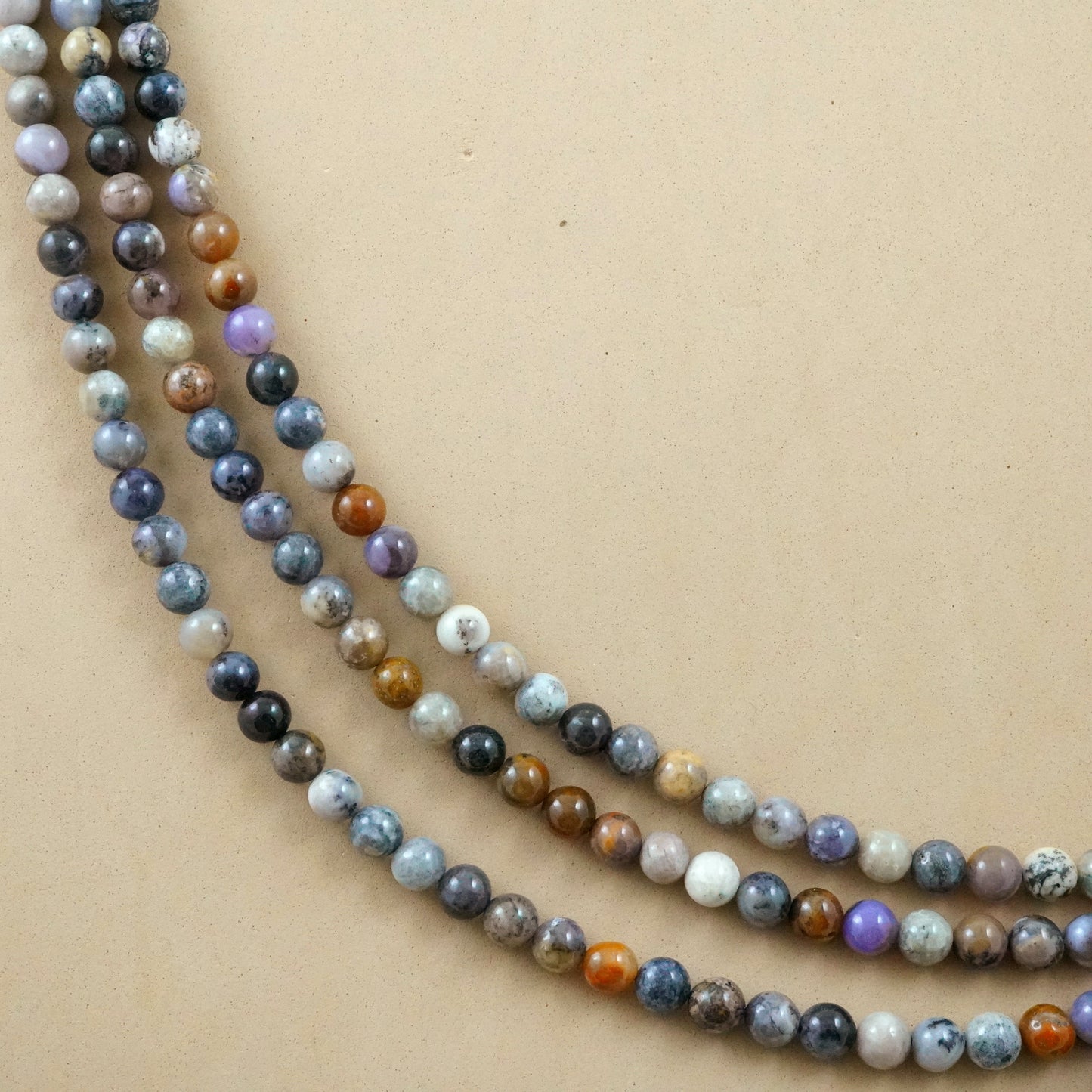 Amethyst Sage Agate (Round)(Smooth)(6mm)(8mm)(10mm)(16"Strand)