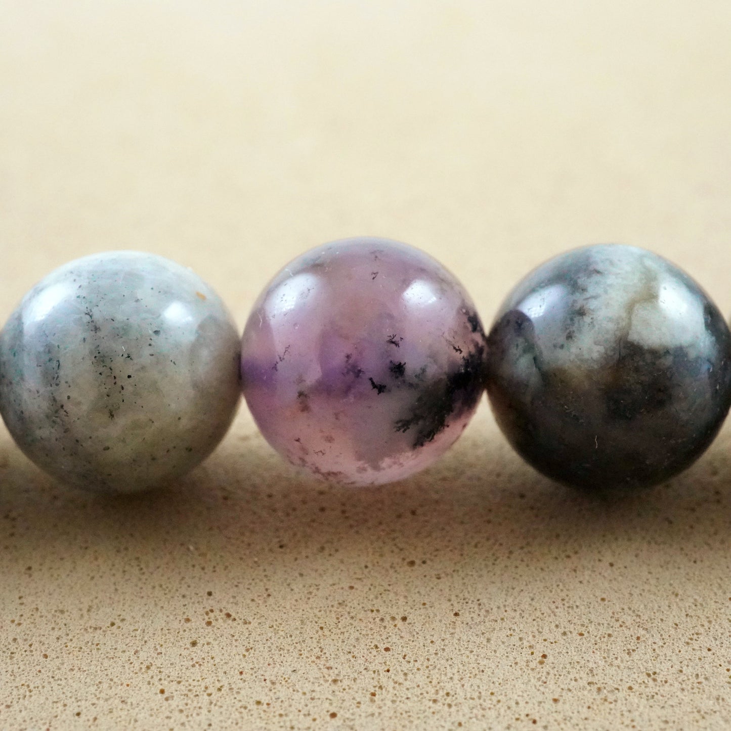 Amethyst Sage Agate (Round)(Smooth)(6mm)(8mm)(10mm)(16"Strand)