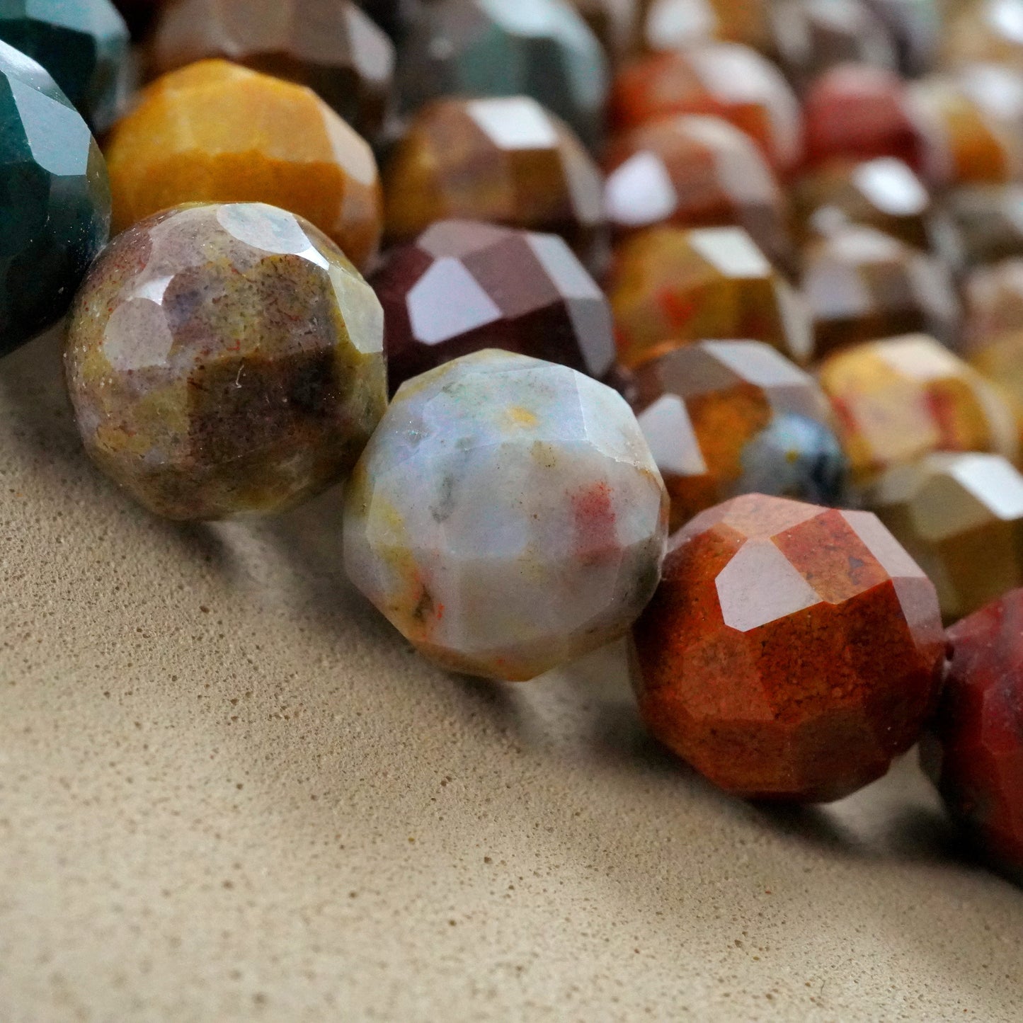 Ocean Jasper (Round)(Faceted)(4mm)(6mm)(8mm)(16"Strand)