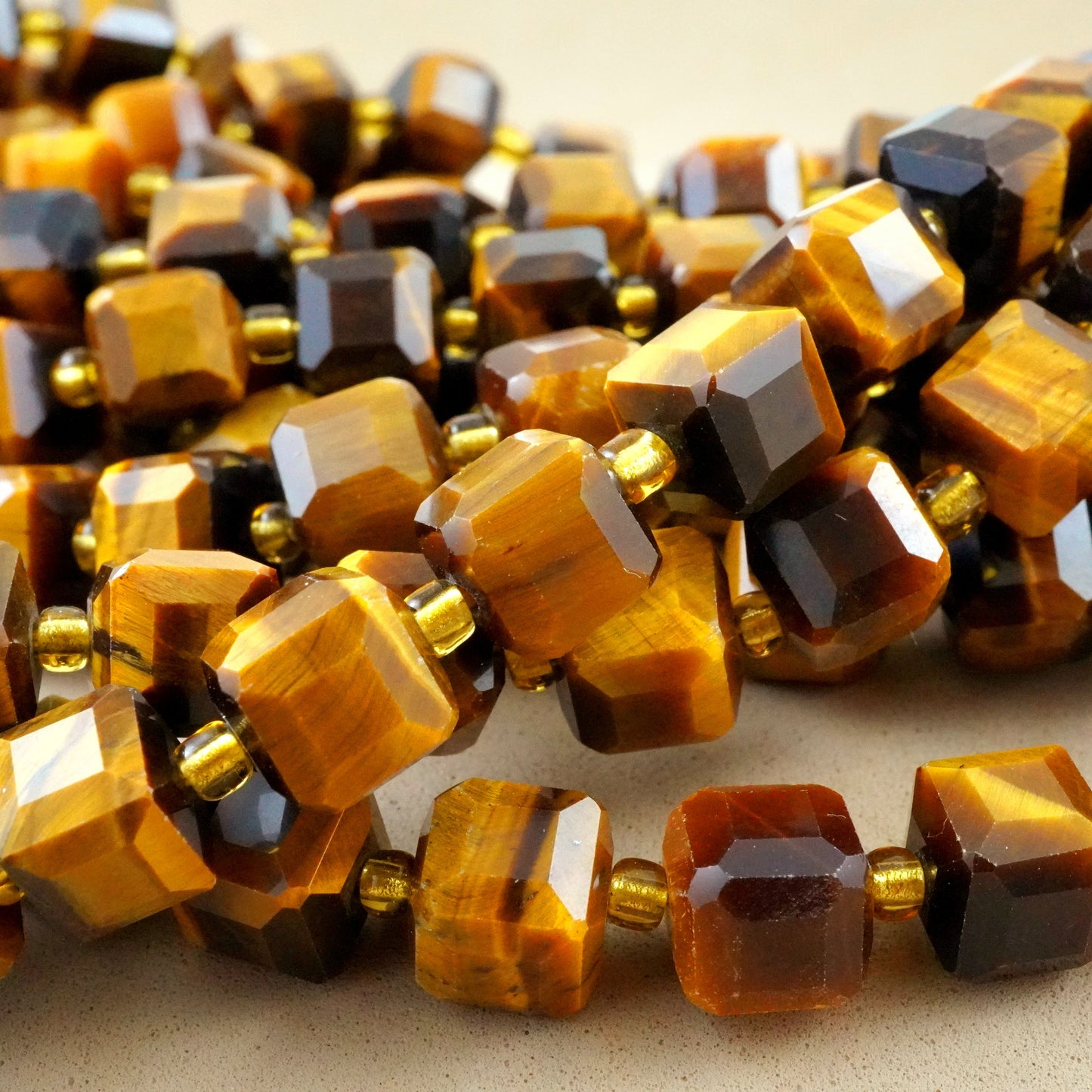 Tiger Eye (Cube)(Faceted)(8mm)(15"Strand)