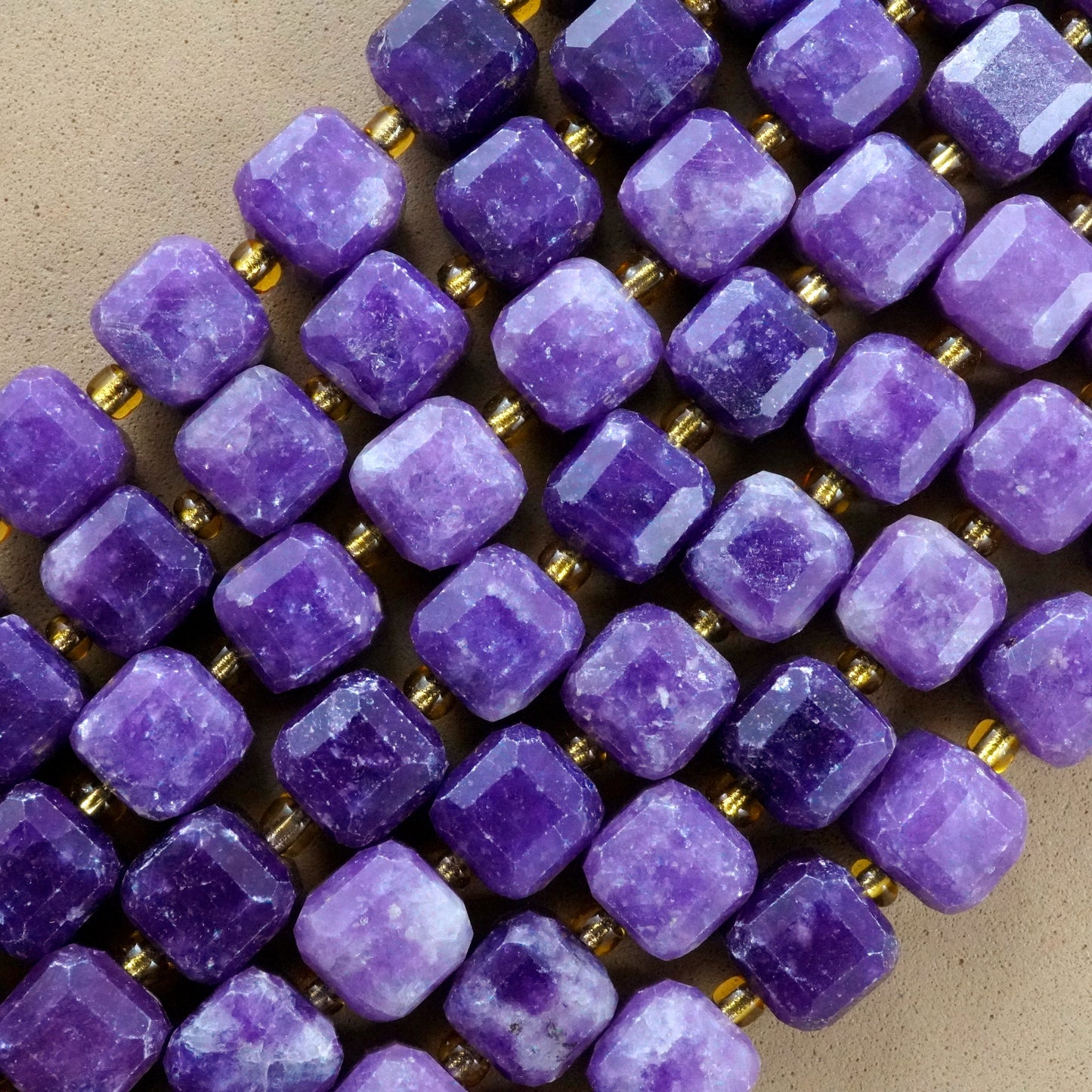 Lepidolite (Cube)(Faceted)(8mm)(15"Strand)